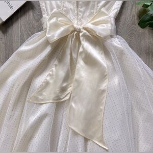 IVORY Vintage 80s Gunne sax sparkly tulle tube dress. Size 9.